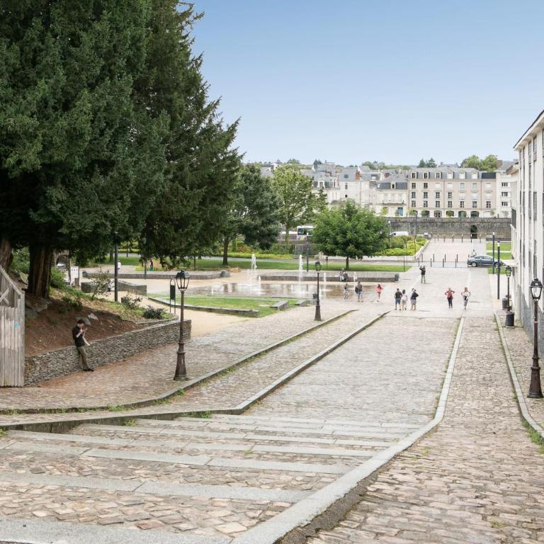 Là-Haut - Wifi - Centre-ville - Apartment - 14