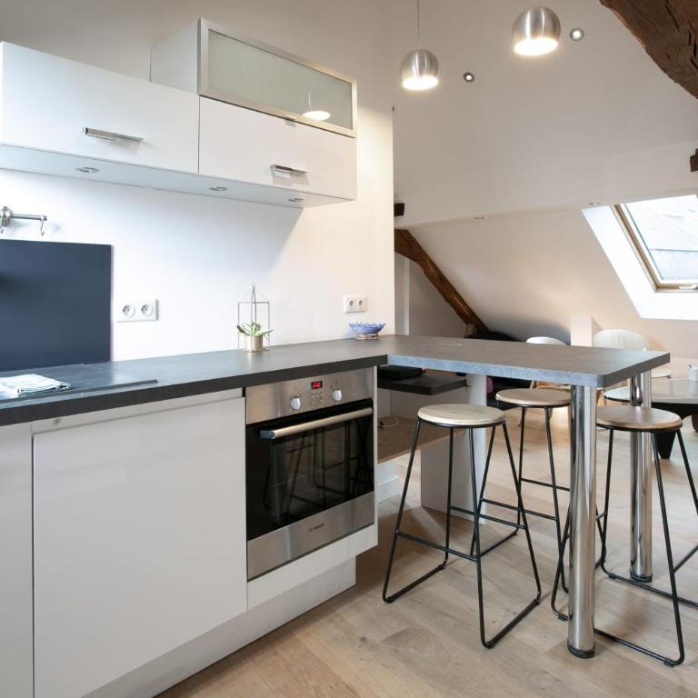 Là-Haut - Wifi - Centre-ville - Apartment - 16