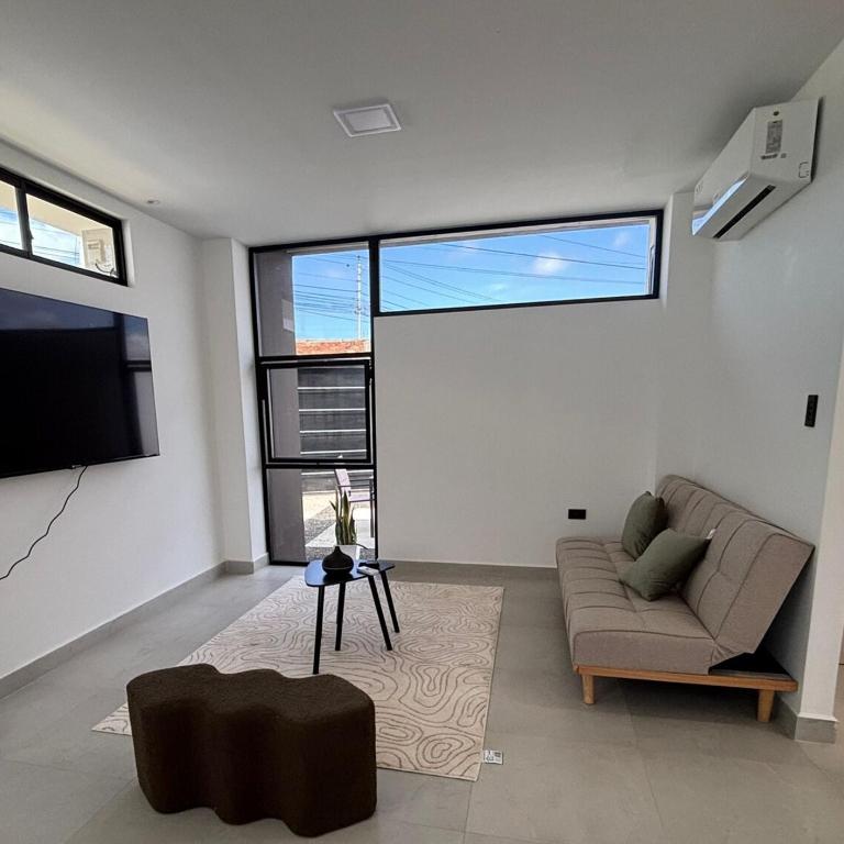 Modern, furnished house with a private pool - Casa de 4 dormitorios - 1