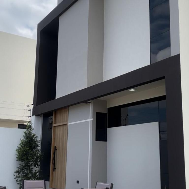 Modern, furnished house with a private pool - Casa de 4 dormitorios - 6