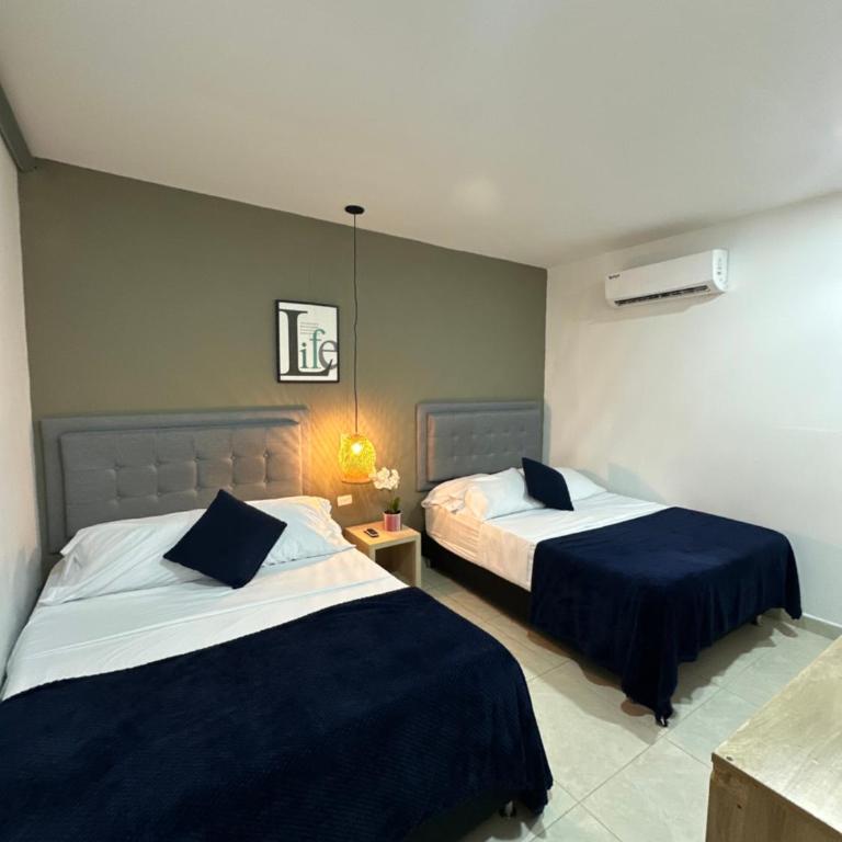 Apartahotel Provenza II - Two-Bedroom Standard Apartment - 8