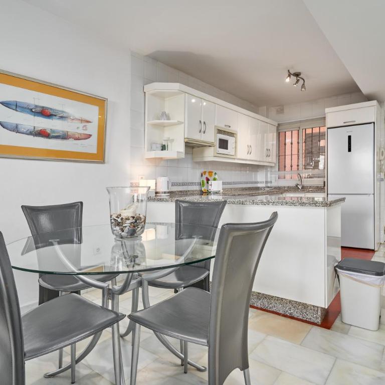 Superb Apartment Nerja - Apartamento Deluxe de 2 dormitorios con vistas al mar - 8