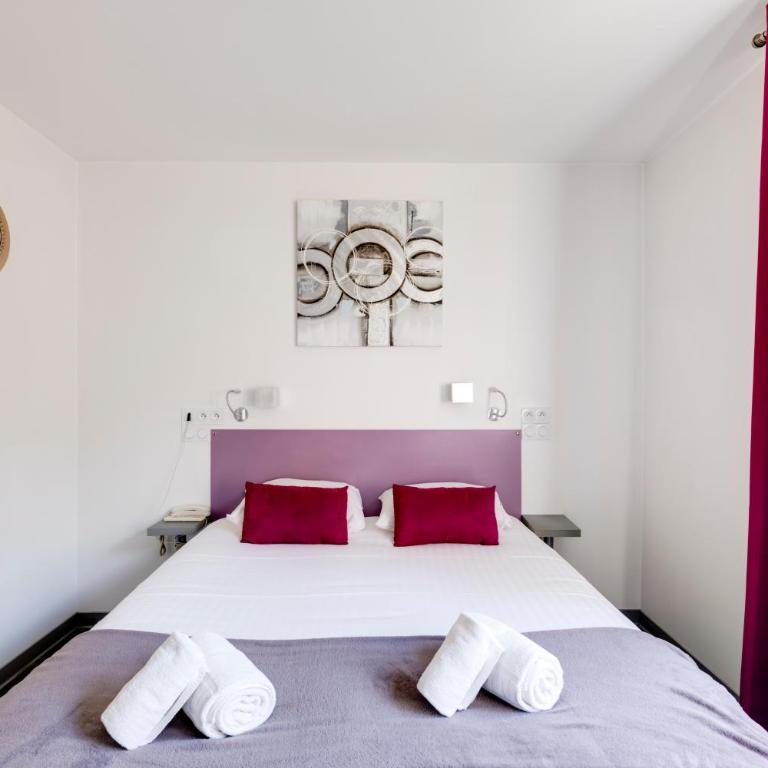 Hôtel Saint Albert - Chambre Supérieure Lit Queen-Size - 3