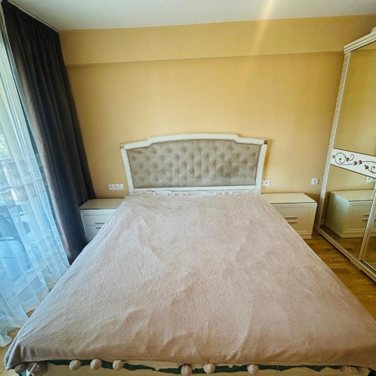 Spacieux apparemment dans une résidence de luxe avec piscine - Appartement 1 Chambre - 15