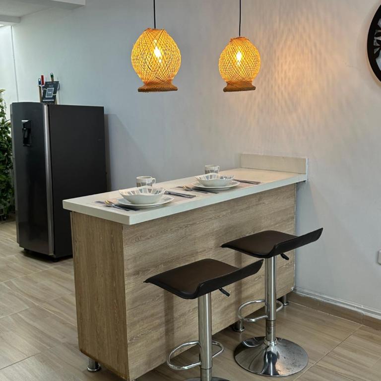 Apartahotel Provenza II - Apartment with View and Balcony - 3