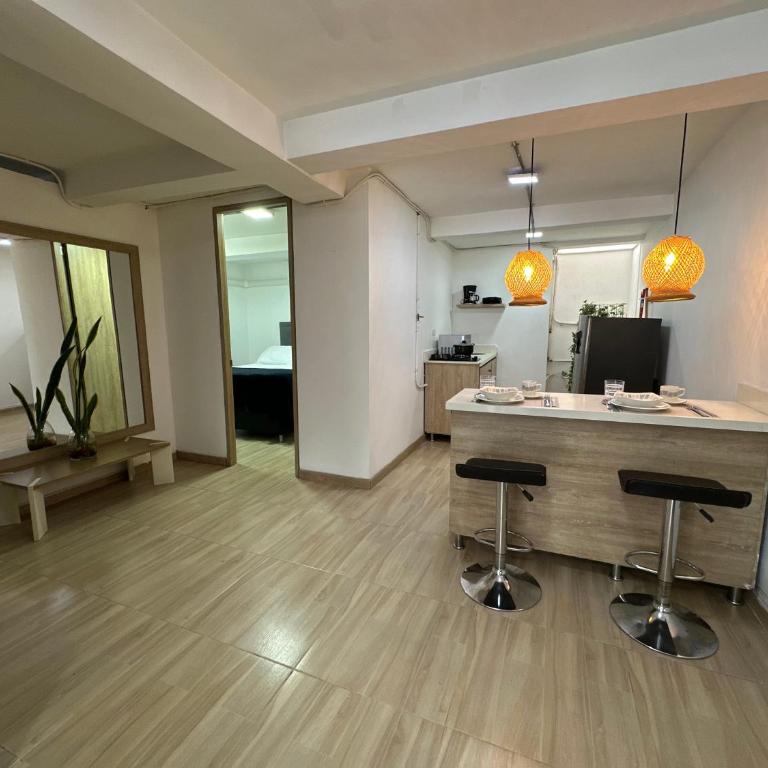 Apartahotel Provenza II - Apartment with View and Balcony - 10