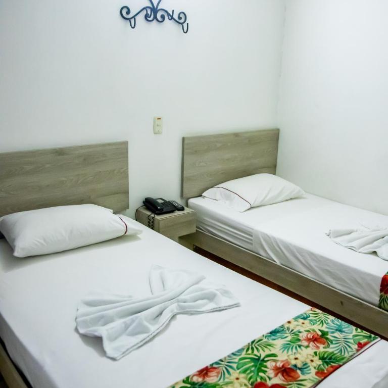 Hotel Macedonia Plaza Itagui - Habitación Doble Estándar - 2 camas - 7