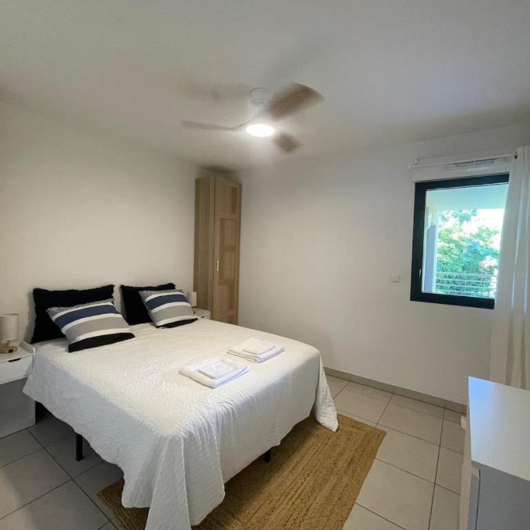 Appartement cosy avec garage et terrasse près de la mer - Apartamento de 2 dormitorios - 23