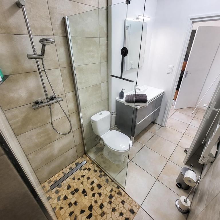 Appartement 5 personnes, rez-de-chaussée - Appartement 1 Chambre - 16