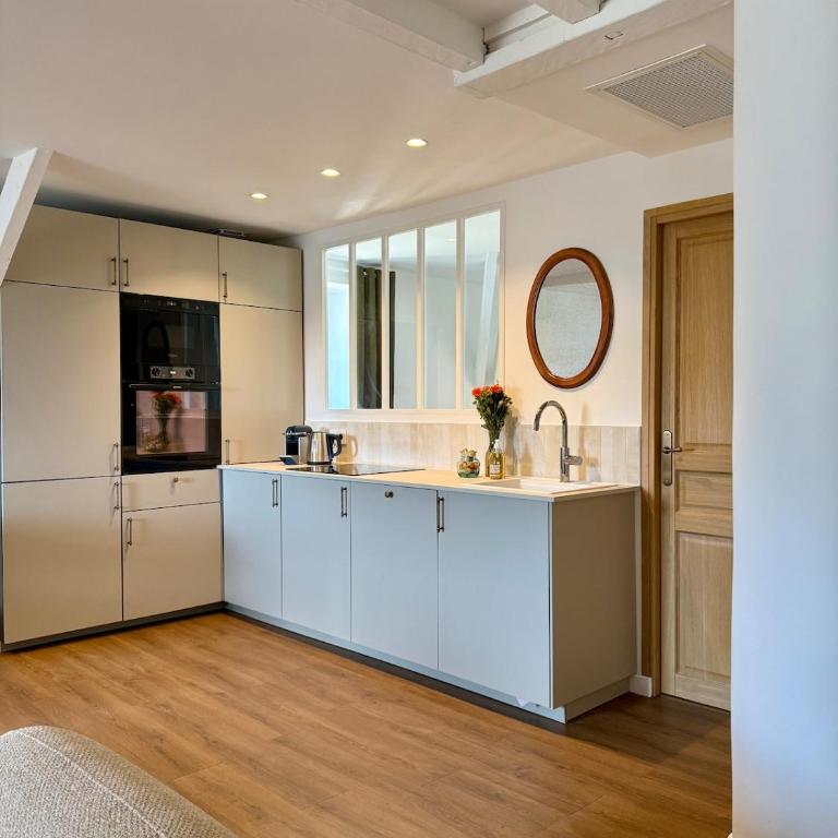 Appartement centre historique - climatisation & garage privé - One-Bedroom Apartment - 12