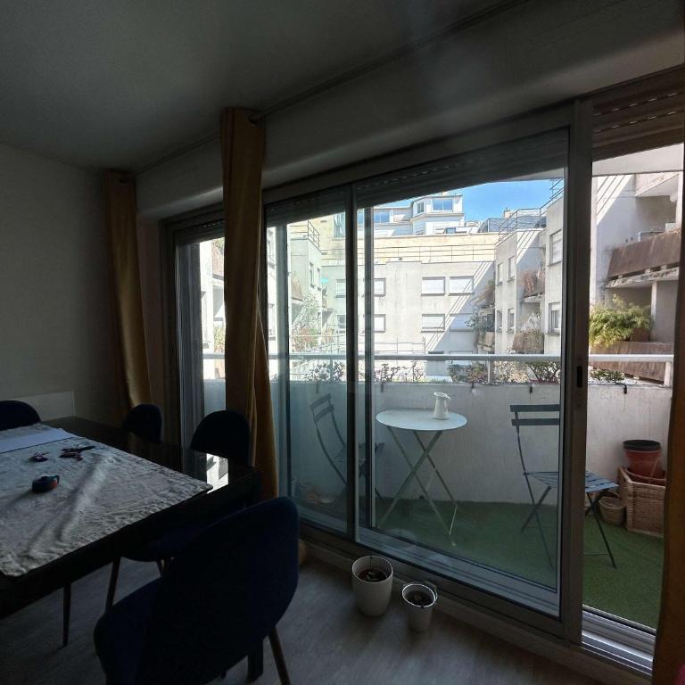 Le Balcon Pigalle Charme - Appartement - 2