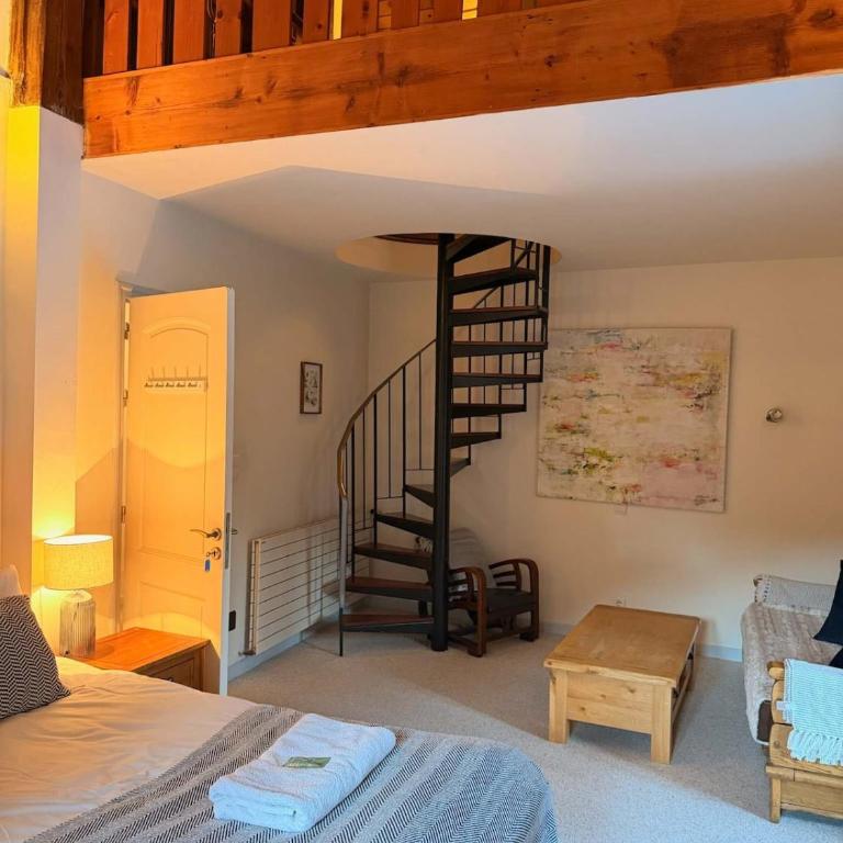 Beautiful Spacious chalet - Ideal for Families and Groups - Chalet Superior - 12