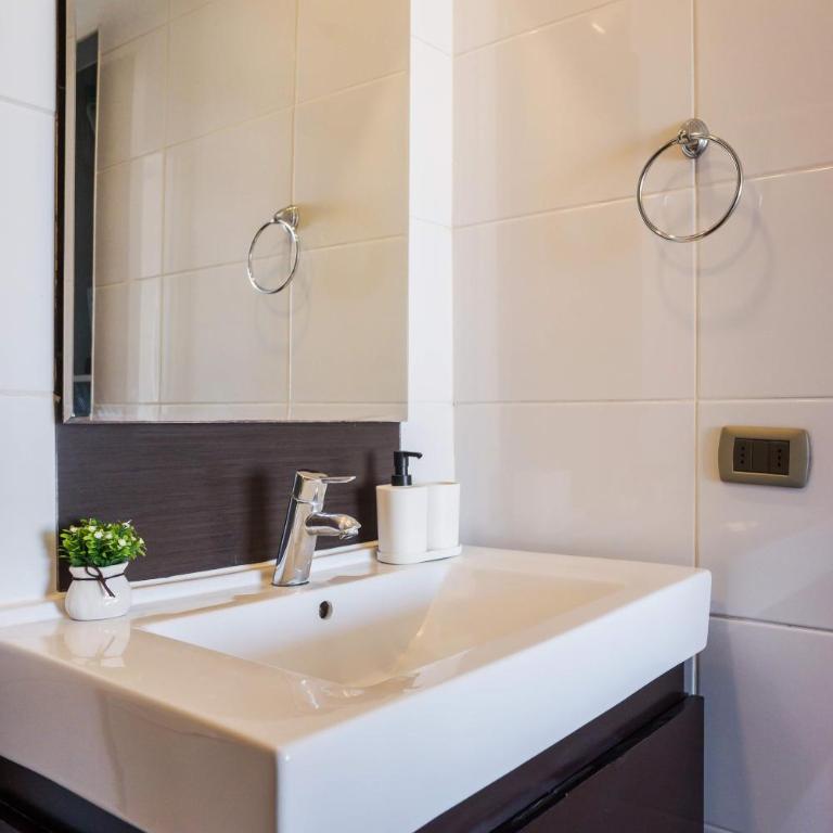 Apt in Las Condes with Pool and Private Balcony - Apartment - 5
