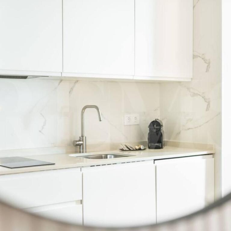 Hidden Gem studio in the heart of Malaga by REMS - Estudio - 15