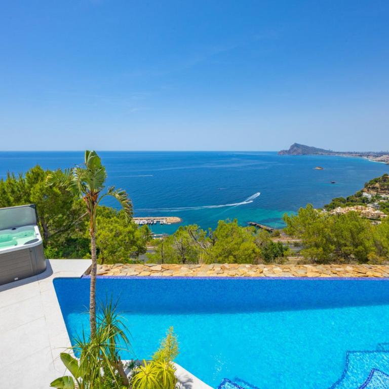Villa Infinitysea - PlusHolidays - Villa Deluxe - 94