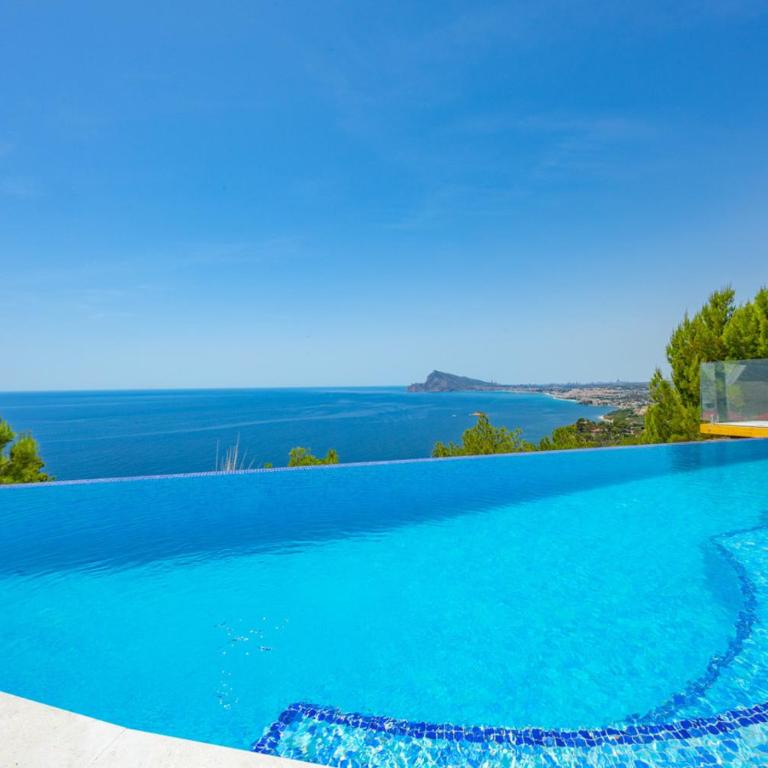 Villa Infinitysea - PlusHolidays - Villa Deluxe - 97