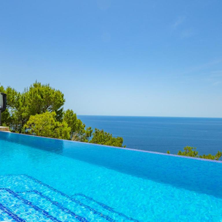 Villa Infinitysea - PlusHolidays - Villa Deluxe - 88