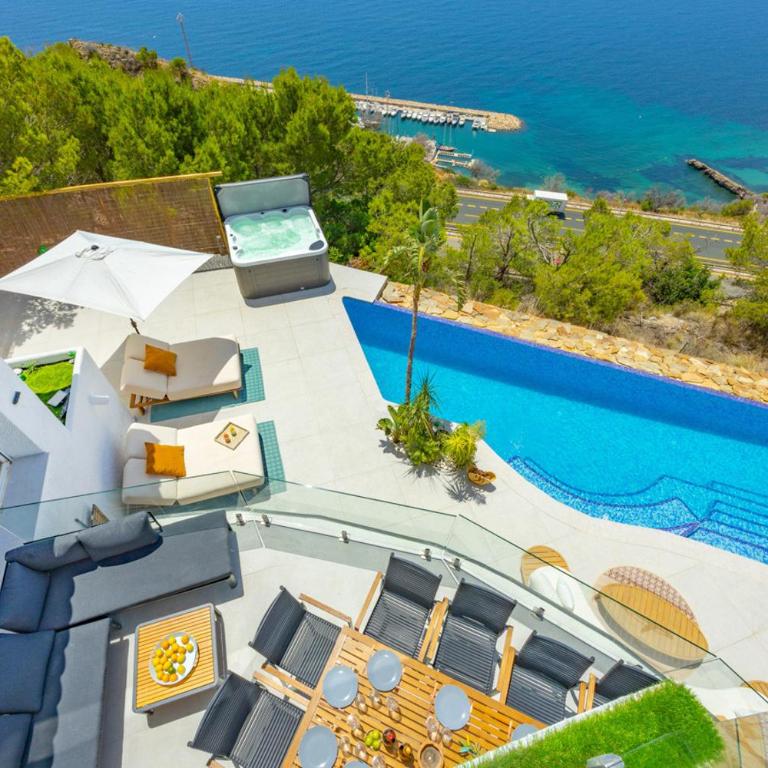Villa Infinitysea - PlusHolidays - Villa Deluxe - 82
