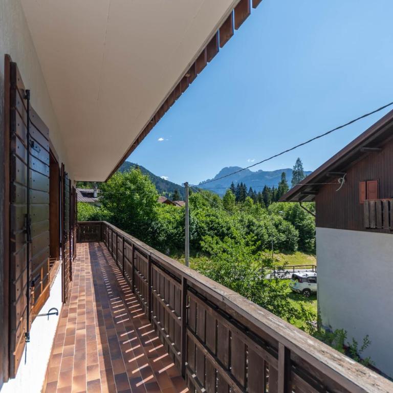 La Dimora delle Cime - Appartamento con 2 Camere da Letto e con Vista Montagna - 15