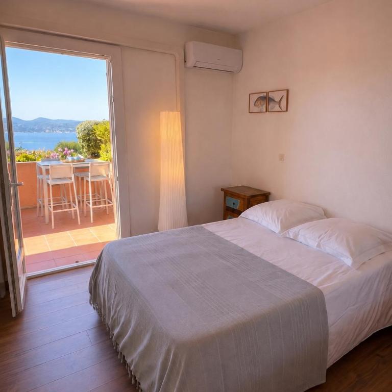Apartment with Terrace, Sea View, swimming-pool & Sunset - Appartement 2 Chambres - 19