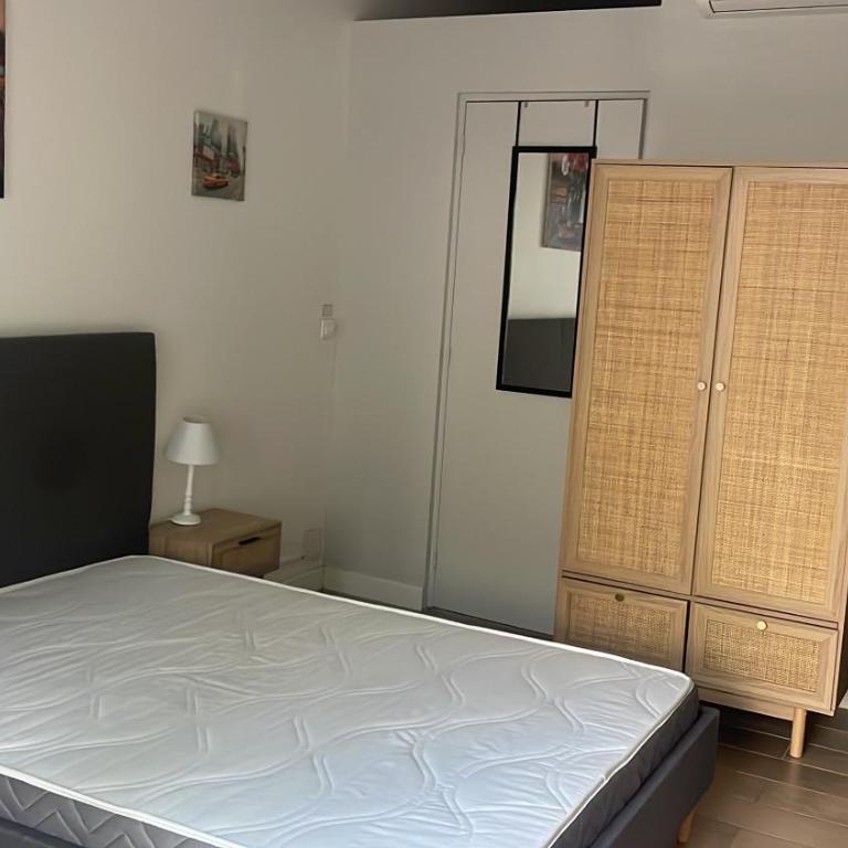 Studio Oustaou à Château Gombert - Chambre Double avec Salle de Bains Privative - 8