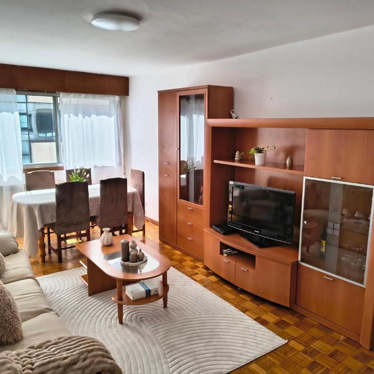 Vigo Centro Living - Four-Bedroom Apartment - 1