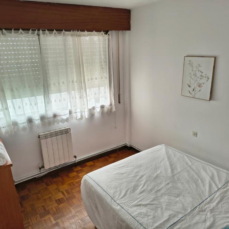 Vigo Centro Living - Four-Bedroom Apartment - 12