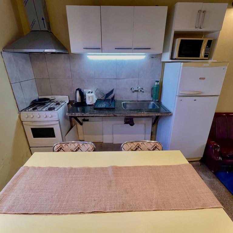 Panda Studio - Spacious with AC, Patio and Barbecue Grill - Apartamento de 1 dormitorio - 2
