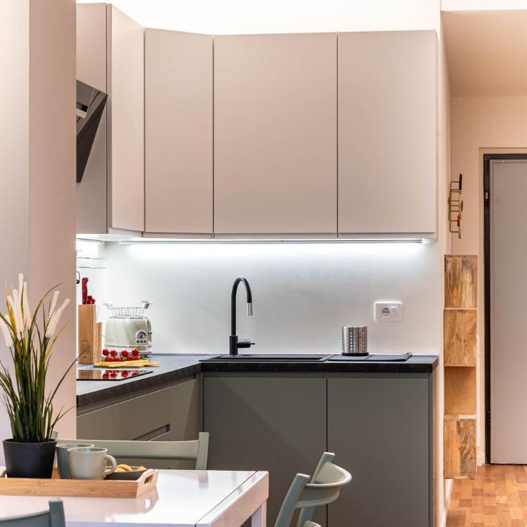 Newly apt, Free Big Garage, Self Check-in & Access - Apartamento de 2 dormitorios con vistas a la montaña - 14