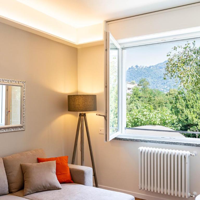 Newly apt, Free Big Garage, Self Check-in & Access - Apartamento de 2 dormitorios con vistas a la montaña - 2