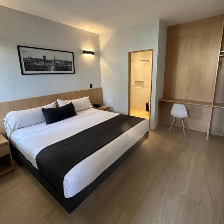 Hotel Emperador centro Guadalajara y Remodelado - Chambre Lit King-Size Supérieure - 1