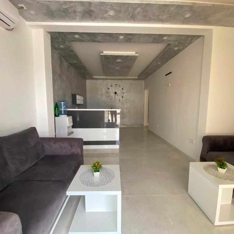 Maxhuri Apartments - Porodična Soba - 19