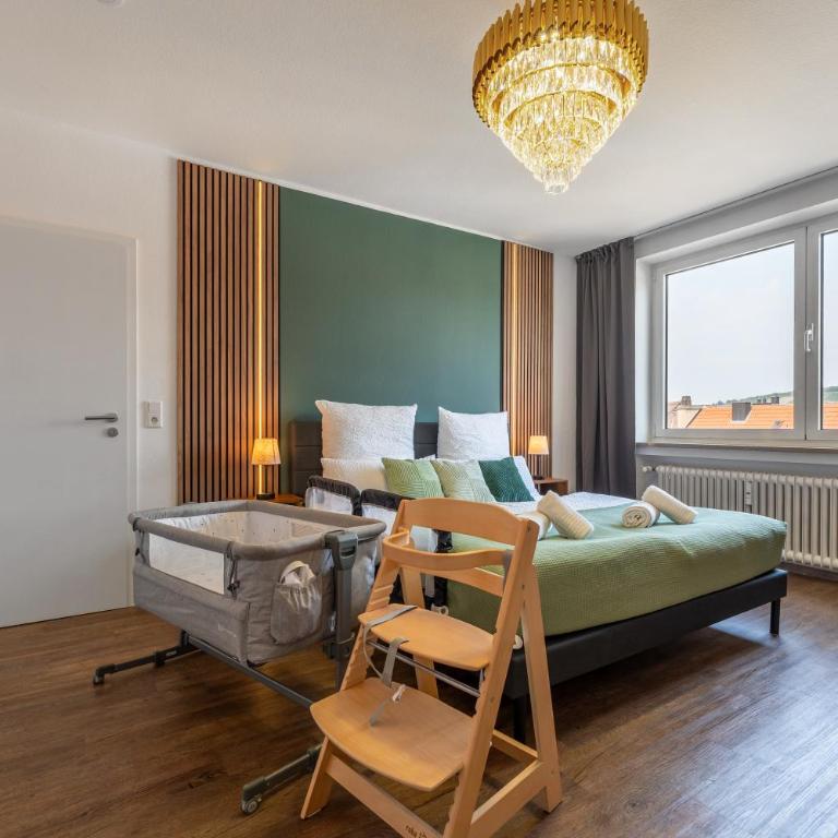 DND City 2 I Innenstadt I Bad 2x I Parken 4x I 170qm I Balkone I Kaffee I Waschmaschine I Trockner I Workstation I Netflix I Xbox - Deluxe Apartment mit 4 Schlafzimmern - 16