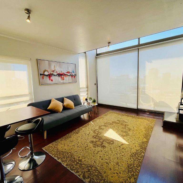 Modern Urban Loft - City Views - Loft - 7