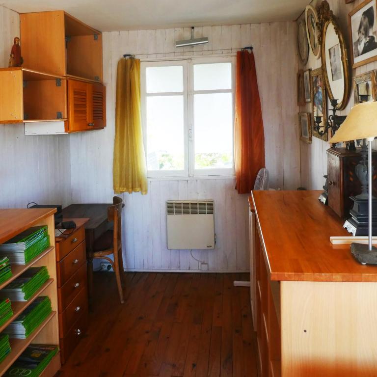 UN CHALET EN BOIS A LA PLAGE - Two-Bedroom House - 10