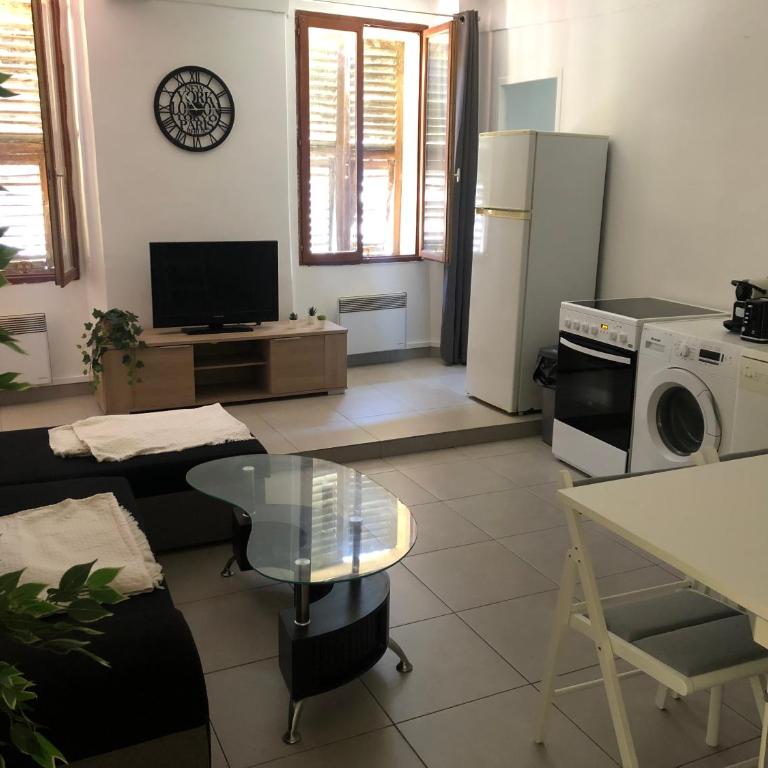 Au coeur du vieux Nice - Appartement 3 Chambres - 1
