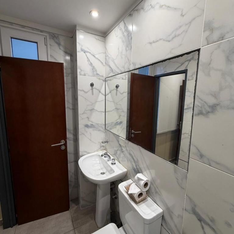 Departamento Monoambiente - Apartamento de 1 dormitorio - 23