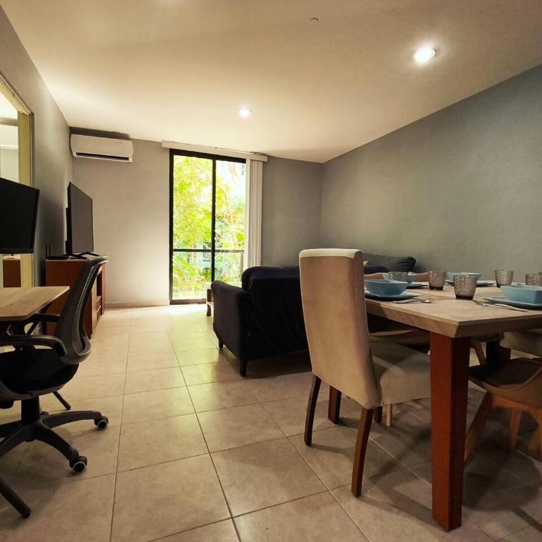 Quiet 2BR Haven with Worspace Surrounded by Nature - Apartamento - 43