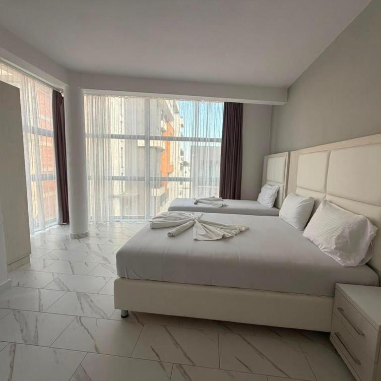 Maxhuri Apartments - Porodična Soba - 31