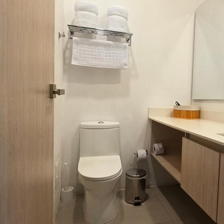 Suite 406 Porto Horizonte - One-Bedroom Apartment - 14