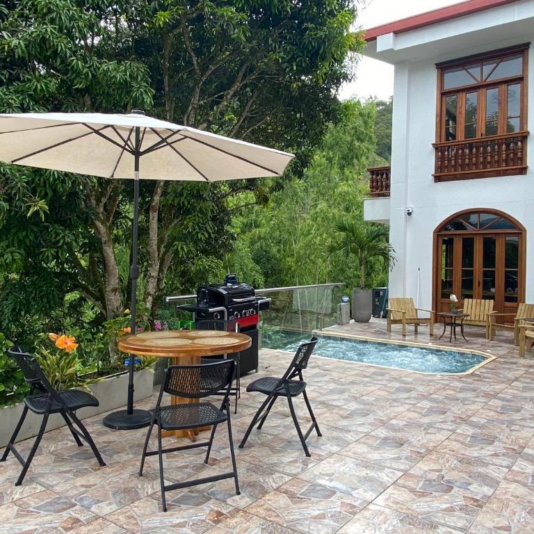 Casa Colonial Maria Elena - Habitación Doble con baño privado - 7