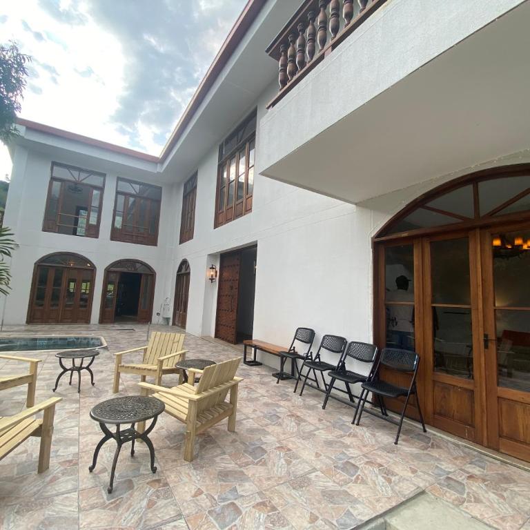 Casa Colonial Maria Elena - Habitación Doble Deluxe con balcón - 8