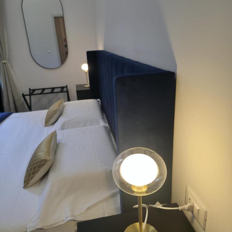 Aura Suites Florence - Double Room - 20