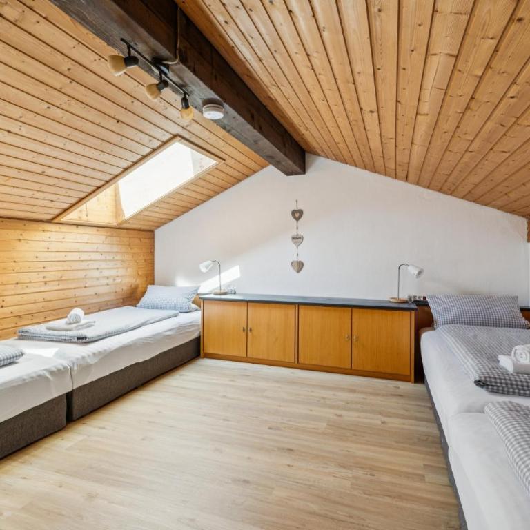 BergTraum mit Balkon für Familien Allgäu Walser Karte - Deluxe Apartment mit 2 Schlafzimmern und Gartenblick - 15