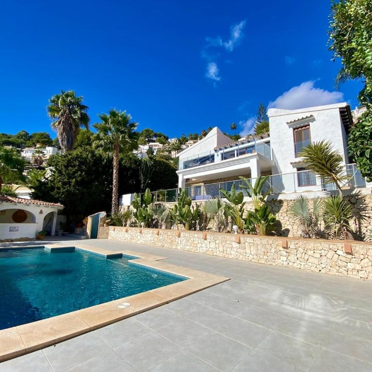Beautiful villa with splendid view and private pool - Villa con piscina privada - 3
