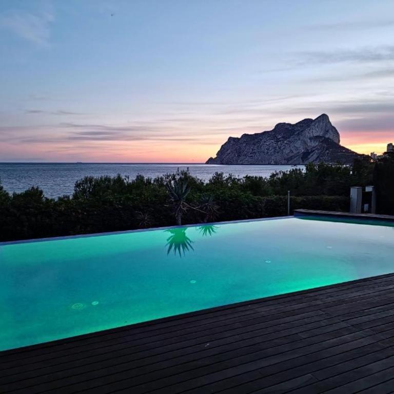 Exclusive Private Paradise on the Waterfront Calpe - Villa con piscina privada - 8
