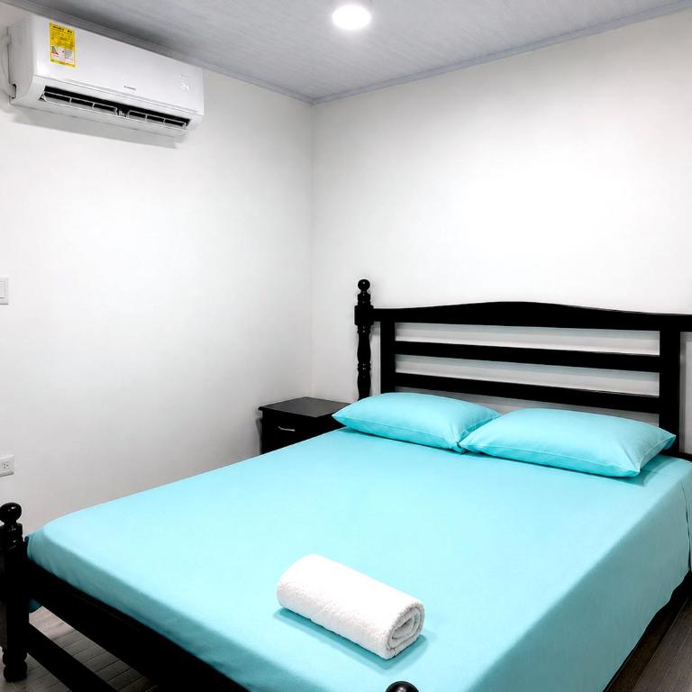Casa La Pola Apartamento completo con un AA y Parqueadero Privado en Neiva - Apartamento de 3 dormitorios - 3