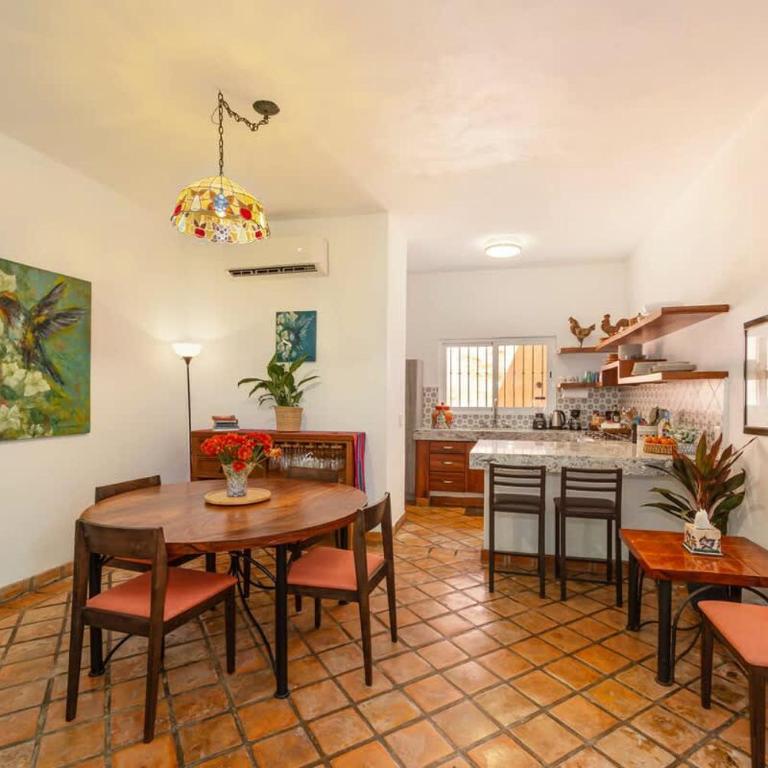 Charming Hideaway in Romantic PV - Two-Bedroom Apartment - 13
