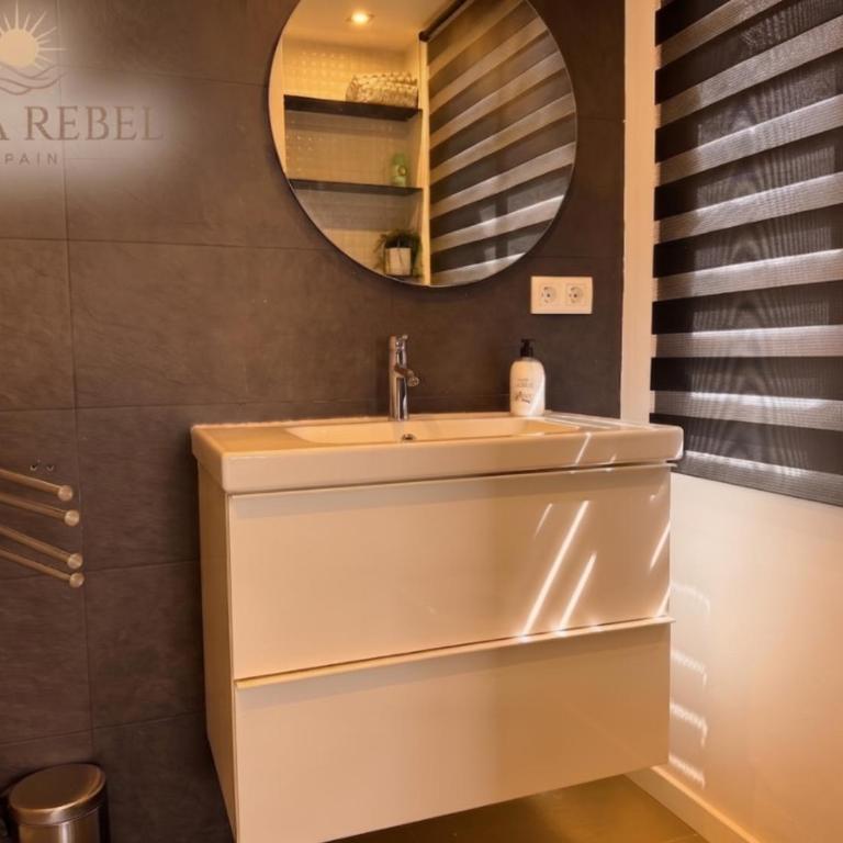 Casa Rebel - Apartamento de 1 dormitorio - 2