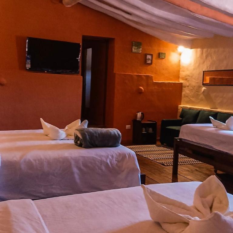 Loki Cusco - Habitación Cuádruple Deluxe - 24